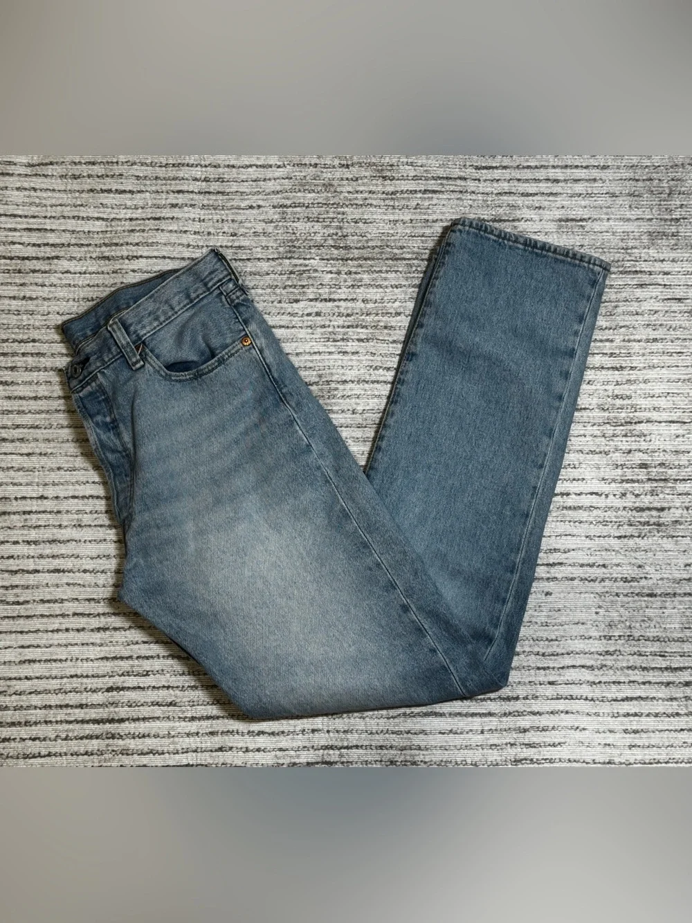 Levi’s 501 Light Wash Straight Leg Jeans 34x34 Classic Fit